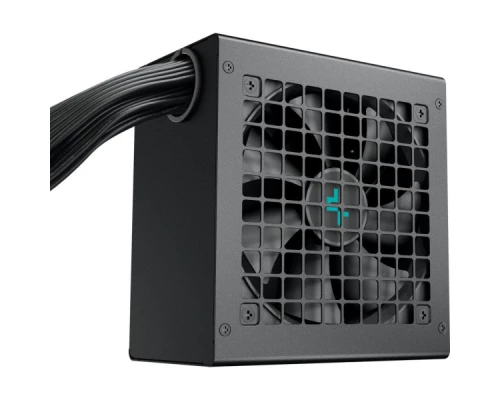 Блок живлення Deepcool 750W PN750D (R-PN750D-FC0B-EU) Блок живлення Deepcool 750W PN750D (R-PN750D-FC0B-EU)