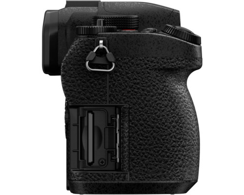 Цифровий фотоапарат Panasonic DC-G97 Kit 12-60 mm f3.5-5.6 (DC-G97ME)