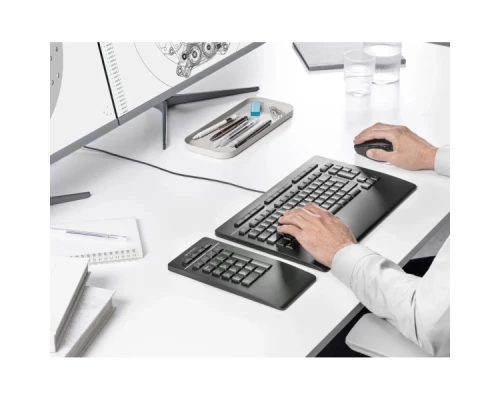 Клавіатура 3DConnexion Numpad Pro Black (3DX-700105) Клавіатура 3DConnexion Numpad Pro Black (3DX-700105)
